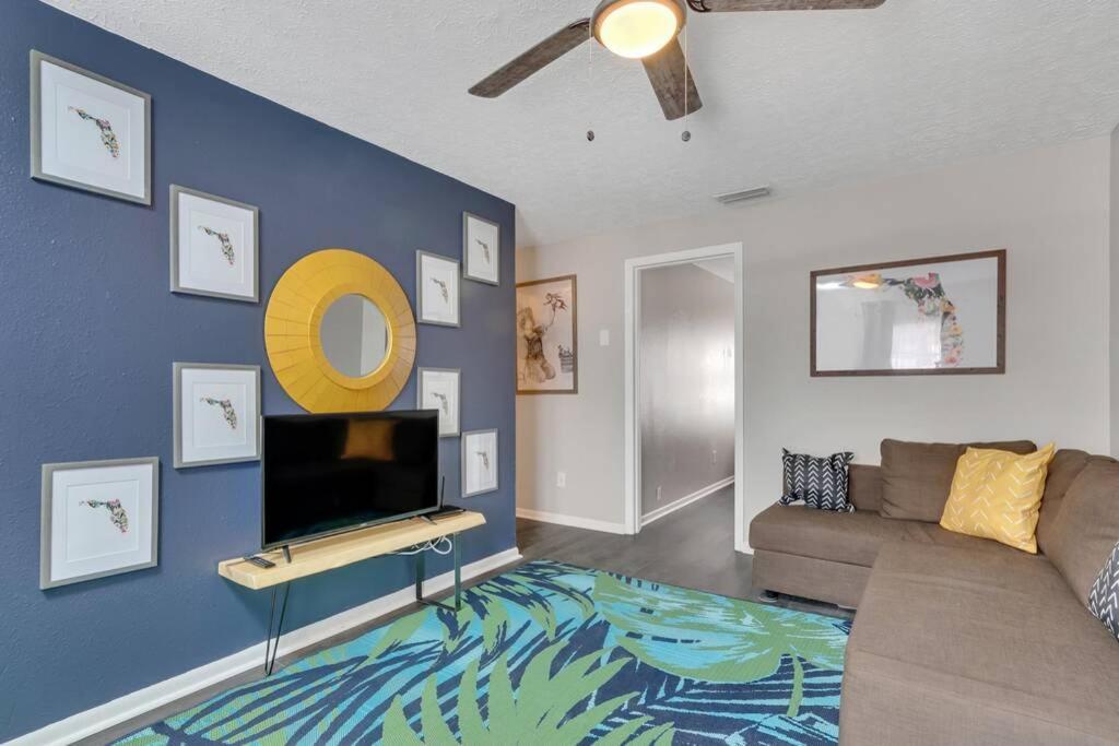 》Executive Apartment Near Armature Works-Room For Six, Full Kitchen《 Tampa Exterior foto